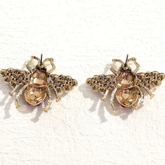 Vintage Style Pearl Bee Stud Earrings for Women Cute Animal Insect Crystal stud - Picture 3 of 5